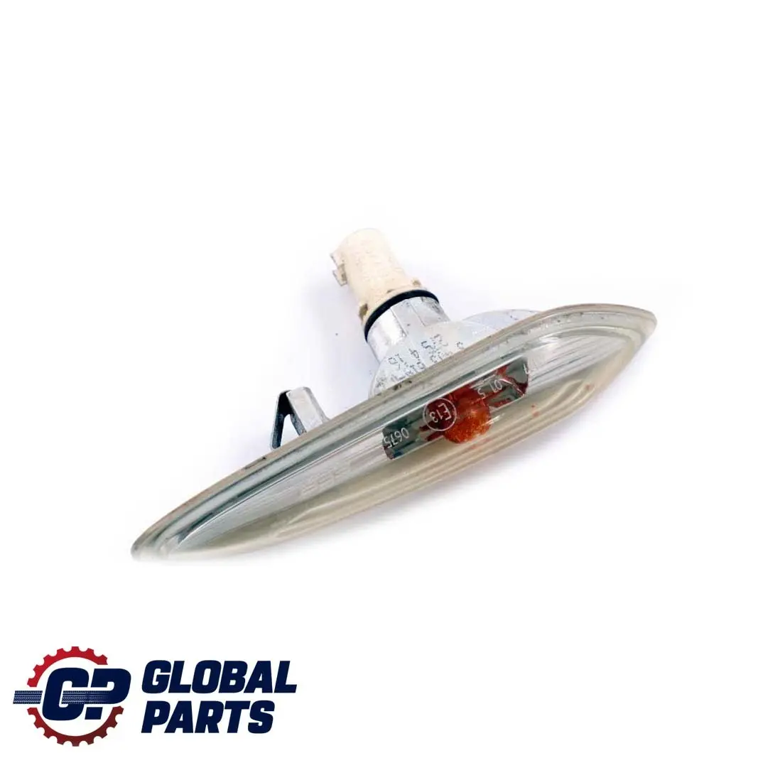 Clignotant Latéral Supplémentaire Blanc Droit pour BMW X3 E83 à propos du numéro de pièce 3418448 BMW X3 E83 Clignotant Latéral Supplémentaire Blanc Droit - SKU 3418448-1 - Numéro de pièce 3418448