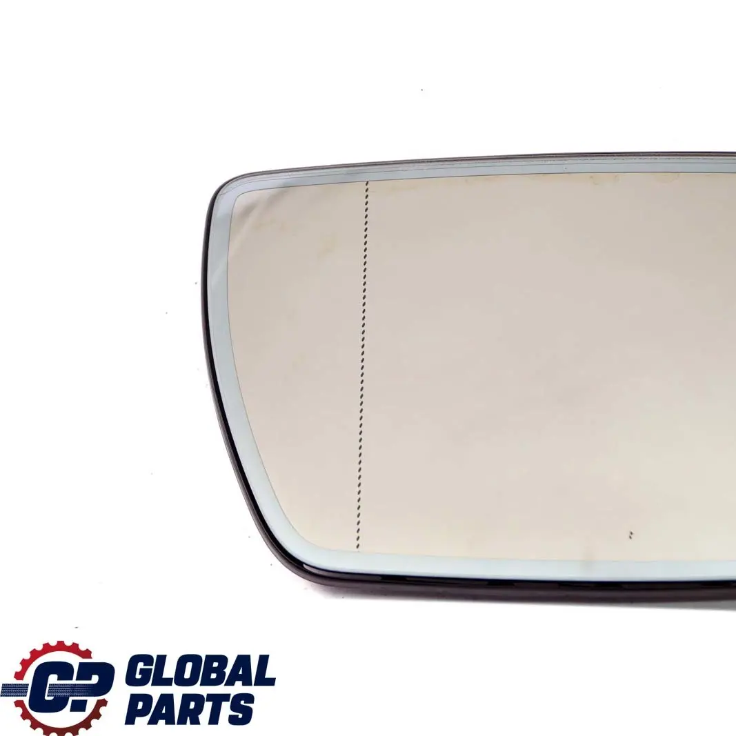 Szkło Lusterka Prawe Fotochrom Grzane do BMW X3 E83 o numerze 3404626 BMW X3 E83 Szkło Lusterka Prawe Fotochrom Grzane - SKU 3418486 - Numer Części 3404626