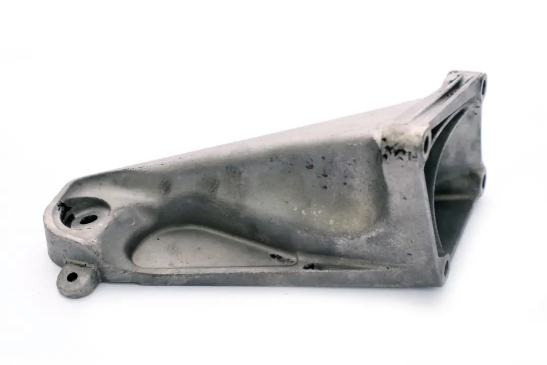 M47N2 Engine Supporting Bracket Mount Right O/S to BMW X3 Series E83 2.0d with Part number 3418698 BMW X3 Series E83 2.0d M47N2 Engine Supporting Bracket Mount Right O/S - SKU 3418698 - Part number 3418698