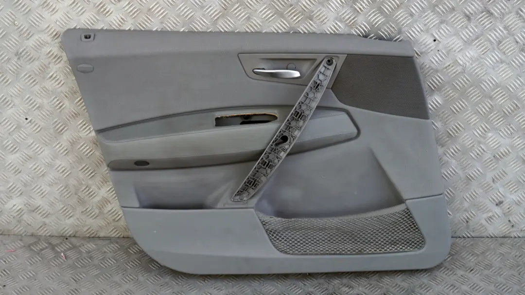 Front Left N/S Door Card Lining Leather Ambiente Grau Grey to BMW X3 Series E83 with Part number 3418847 BMW X3 Series E83 Front Left N/S Door Card Lining Leather Ambiente Grau Grey - SKU 3418847 - Part number 3418847