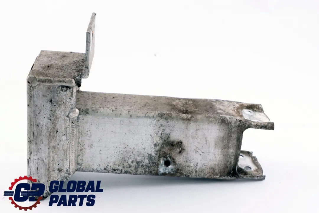 Paraurti Anteriore Sinistro Barra Di Supporto Crash Box 3439733 per BMW X3 E83 con numero di parte 3419957 BMW X3 E83 Paraurti Anteriore Sinistro Barra Di Supporto Crash Box 3439733 - SKU 3419957 - Numero di parte 3419957