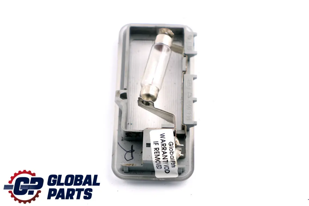 Techo Techo Derecho Luz Interior Gris para BMW X3 E83 con número de pieza 3420266 BMW X3 E83 Techo Techo Derecho Luz Interior Gris - SKU 3420266 - Número de pieza 3420266