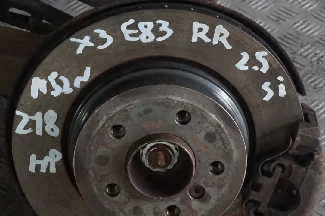 M57N2 Sospensione posteriore destra Braccio del freno a disco per BMW X3 E83 3.0d con numero di parte 3420502 BMW X3 E83 3.0d M57N2 Sospensione posteriore destra Braccio del freno a disco - SKU 3420502-1 - Numero di parte 3420502