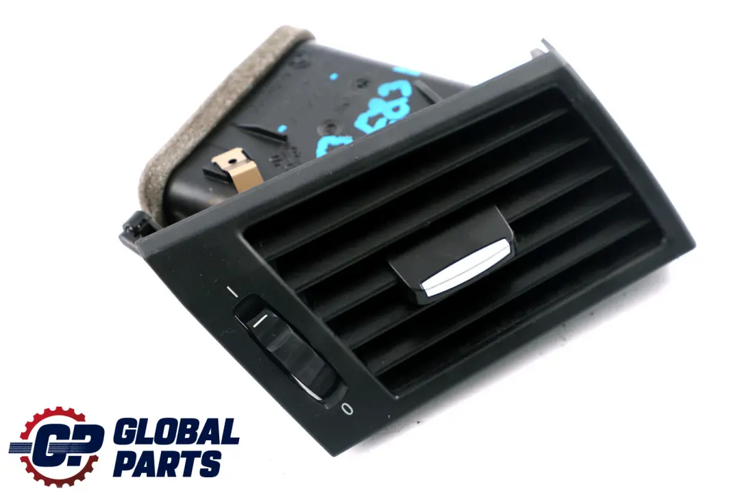 Rejilla De Aire Fresco Derecho Salpicadero Pieza 3415974 para BMW E83 LCI con número de pieza 3420584 BMW E83 LCI Rejilla De Aire Fresco Derecho Salpicadero Pieza 3415974 - SKU 3420584 - Número de pieza 3420584