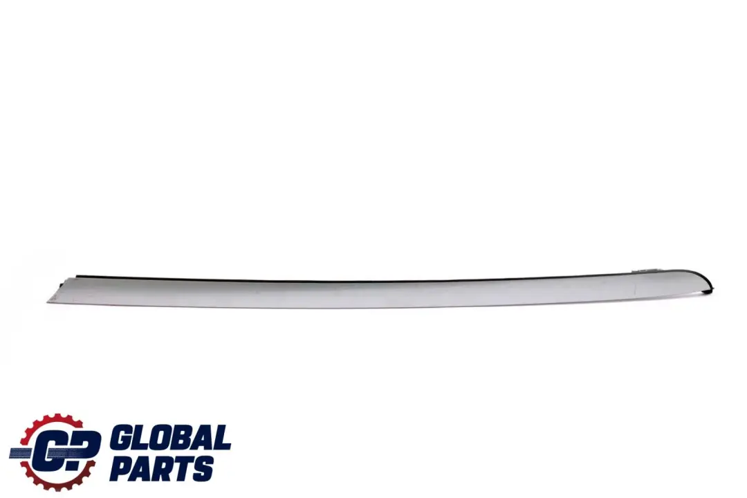 Anteriore Destra Modanatura Gocciolamento Parabrezza Silbergrau A08 per BMW X3 E83 con numero di parte 3420830 BMW X3 E83 Anteriore Destra Modanatura Gocciolamento Parabrezza Silbergrau A08 - SKU 3420830-SBG - Numero di parte 3420830