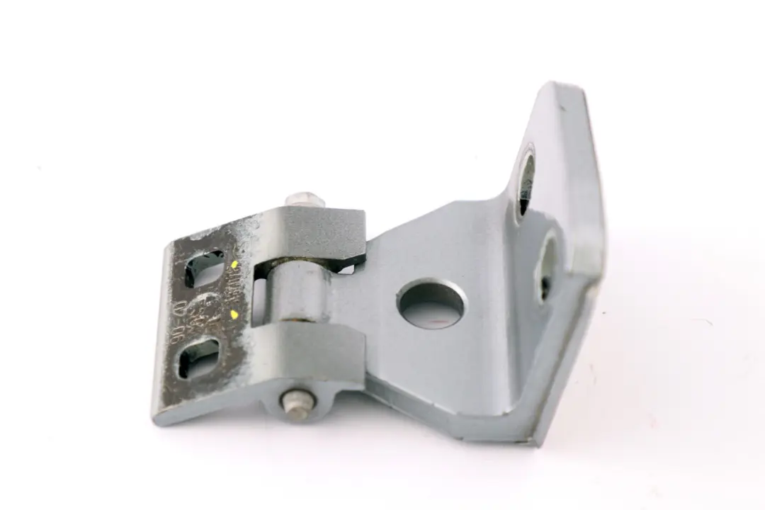 Cerniera Superiore Porta Posteriore Sinistra Grigio Argento per BMW X3 E83 con numero di parte 3402819 BMW X3 E83 Cerniera Superiore Porta Posteriore Sinistra Grigio Argento - SKU 3422369-SBG - Numero di parte 3402819