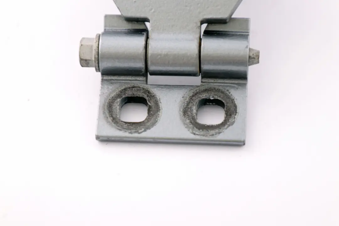 Right Door Upper Hinge Top Silver Grey A08 O/S to BMW X3 Series E83 Rear with Part number 3402820 BMW X3 Series E83 Rear Right Door Upper Hinge Top Silver Grey A08 O/S - SKU 3422370-SBG - Part number 3402820