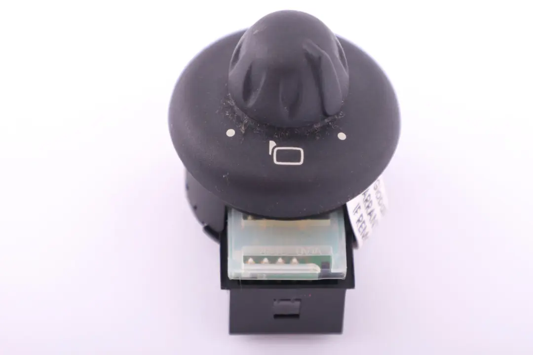 Wing Mirror Switch Mirror Adjustment Knob to Mini R55 R56 R57 with Part number 3422621 Mini R55 R56 R57 Wing Mirror Switch Mirror Adjustment Knob - SKU 3422621 - Part number 3422621