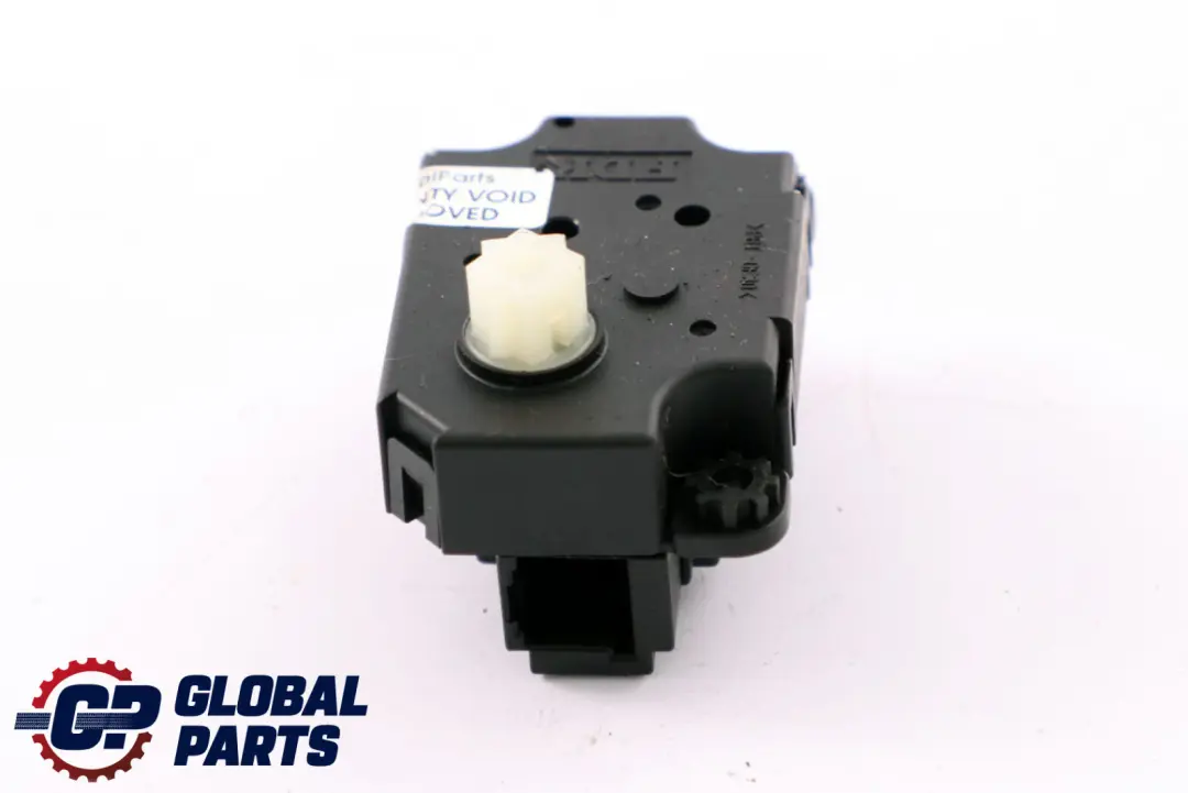 A/C Air Conditioning Distribution Actuator to Mini R55 R56 R57 with Part number 64113422658 Mini R55 R56 R57 A/C Air Conditioning Distribution Actuator - SKU 3422658 - Part number 64113422658