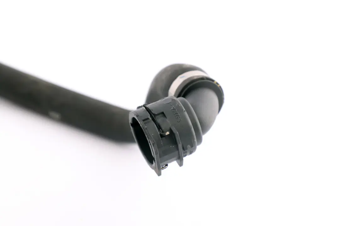 Tuyau d'eau du systeme de refroidissement du radiateur BMW X3 E83 LCI - SKU 3422785 - Numéro de pièce 3422785