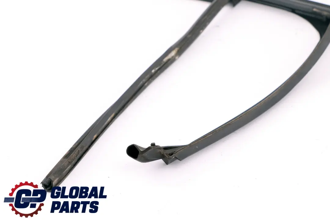 BMW X3 Series E83 LCi Left Rear Door Window Guide Rubber Frame N/S - SKU 3424495 - Part number 51353424495