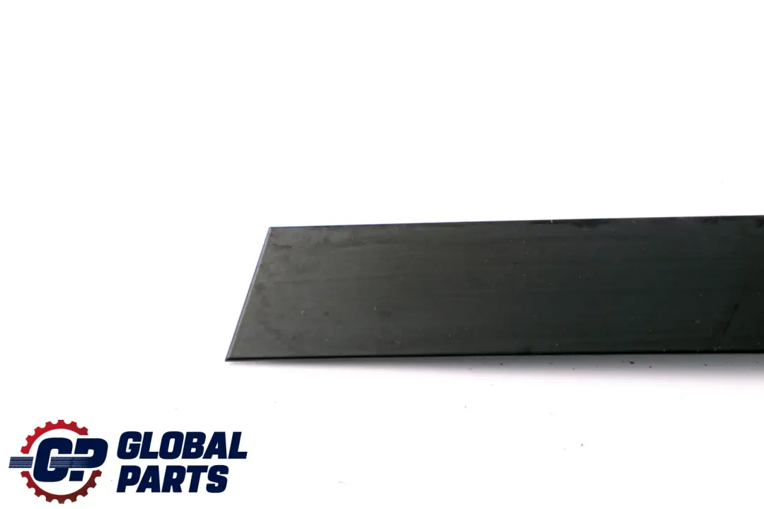 Tapa Columna C Puerta Trasera Izquierda Negro Mate para BMW E83 con número de pieza 3427643 BMW E83 Tapa Columna C Puerta Trasera Izquierda Negro Mate - SKU 3427643 - Número de pieza 3427643