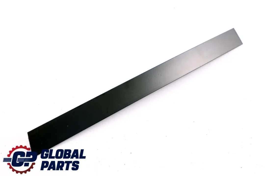 Couverture Borne-C Porte Arriere Gauche Noir Mat pour BMW X3 E83 à propos du numéro de pièce 3427643 BMW X3 E83 Couverture Borne-C Porte Arriere Gauche Noir Mat - SKU 3427643 - Numéro de pièce 3427643