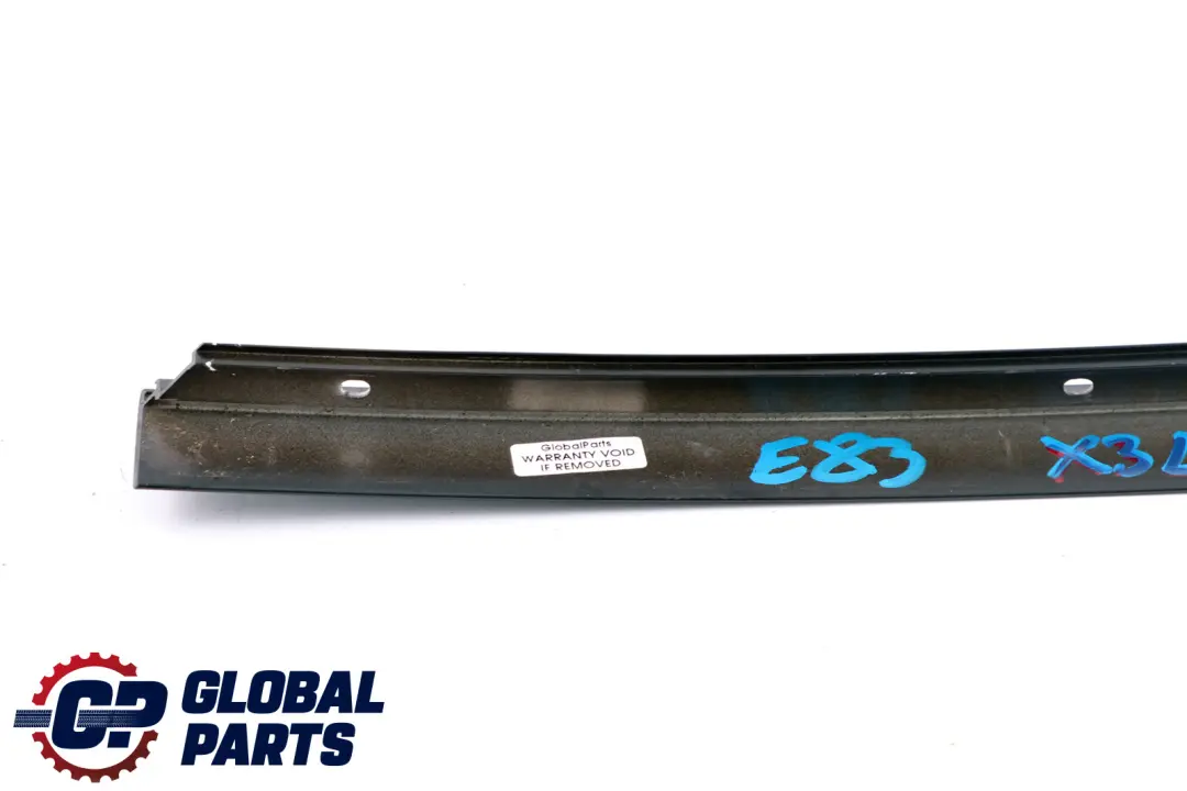 Apertura C Pilastro Porta Posteriore Sinistra Nero Opaco per BMW X3 E83 con numero di parte 3427643 BMW X3 E83 Apertura C Pilastro Porta Posteriore Sinistra Nero Opaco - SKU 3427643 - Numero di parte 3427643