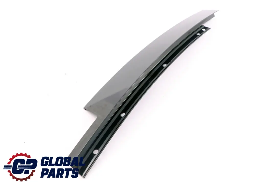Finitura Telaio Porta Anteriore Destra Nero per BMW X3 E83 con numero di parte 3427654 BMW X3 E83 Finitura Telaio Porta Anteriore Destra Nero - SKU 3427654 - Numero di parte 3427654