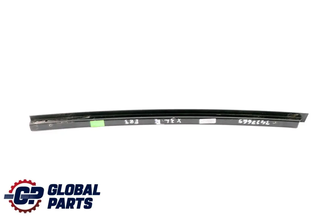 Left Window Guide Web Cover Trim Glanzschwarz Black para BMW E83 Rear con número de pieza 3427669 BMW E83 Rear Left Window Guide Web Cover Trim Glanzschwarz Black - SKU 3427669 - Número de pieza 3427669