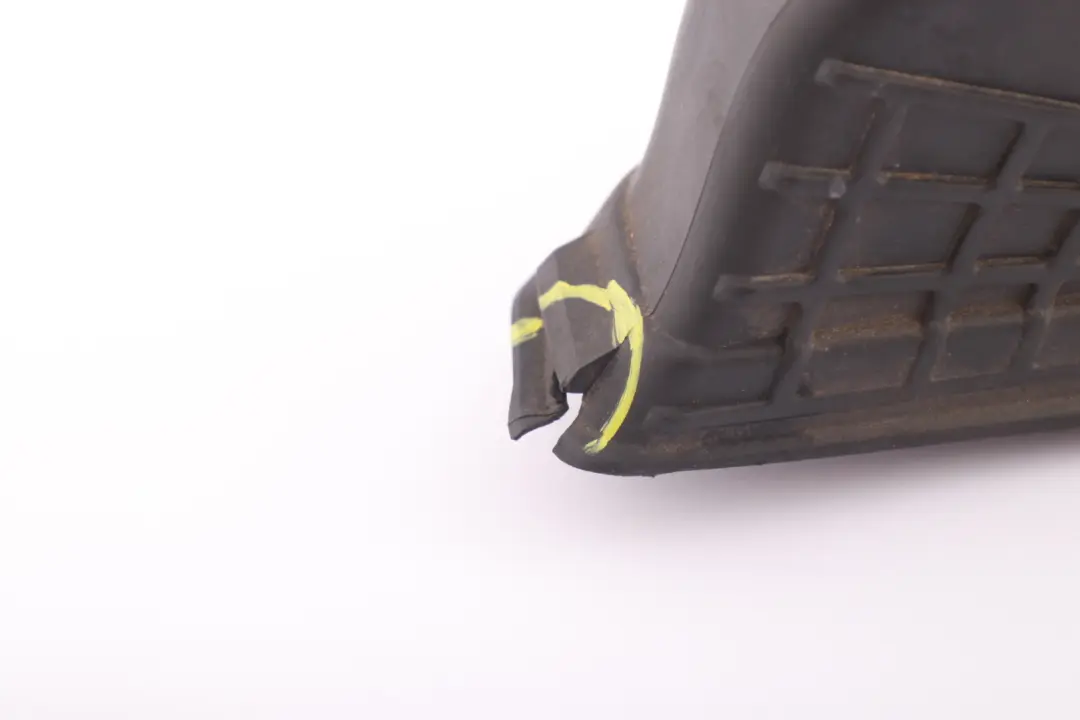 2.5si 3.0si 3.0i N52N Air Duct Housing Rubber Boot to BMW X3 Series E83 with Part number 3428066 BMW X3 Series E83 2.5si 3.0si 3.0i N52N Air Duct Housing Rubber Boot - SKU 3428066 - Part number 3428066