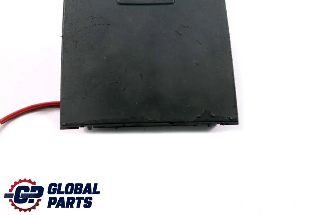 E83N Enchufe De Cigarrillos Tapa Del Encendedor 3428288 para BMW X3 E83 LCI con número de pieza 3428293 BMW X3 E83 LCI E83N Enchufe De Cigarrillos Tapa Del Encendedor 3428288 - SKU 3428293-1 - Número de pieza 3428293