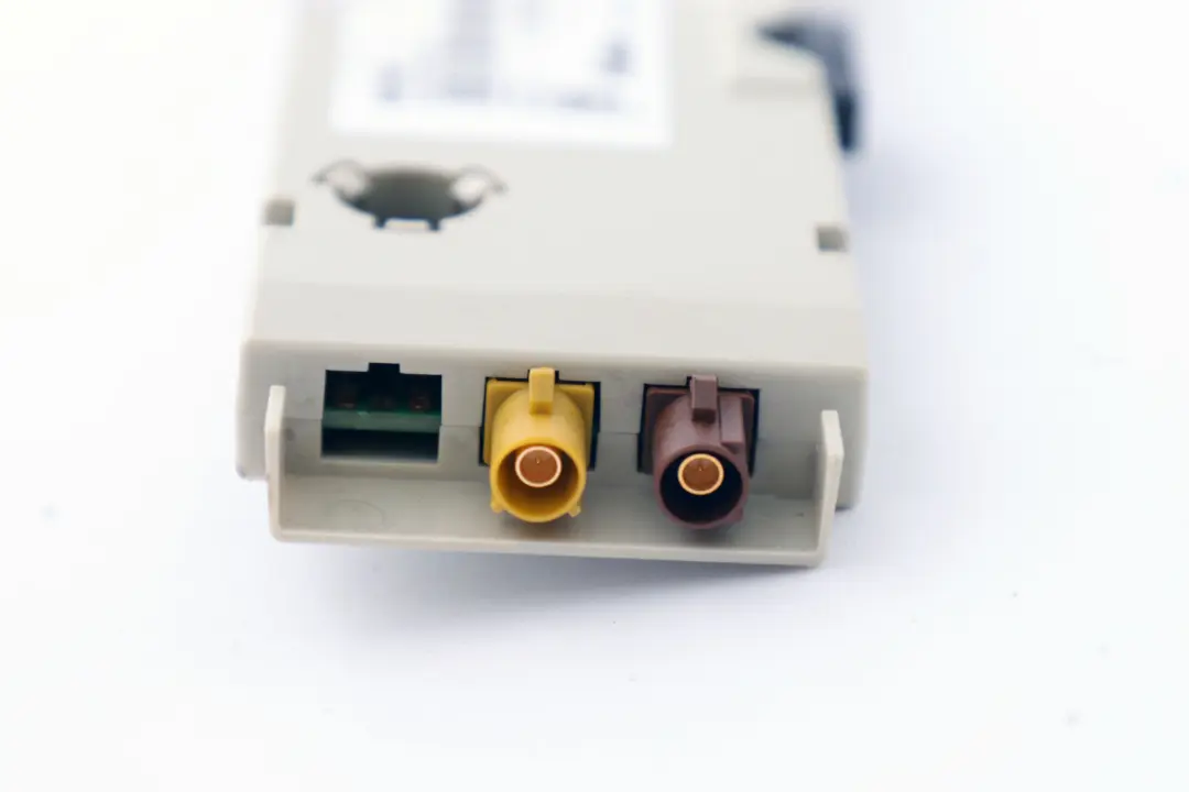 Amplificateur D'Antenne Diversite pour Mini Clubman Cooper R55 à propos du numéro de pièce 3428336 Mini Clubman Cooper R55 Amplificateur D'Antenne Diversite - SKU 3428336 - Numéro de pièce 3428336