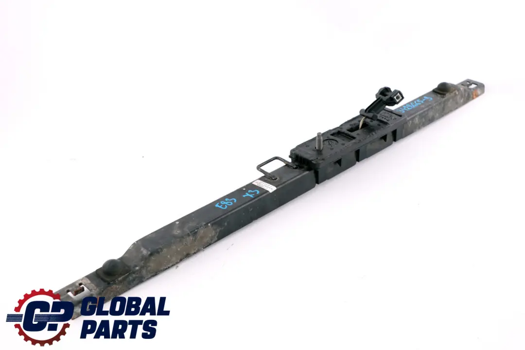 Mecanismo De liberacion De La rueda De repuesto 3400872 para BMW X3 E83 con número de pieza 3400871 BMW X3 E83 Mecanismo De liberacion De La rueda De repuesto 3400872 - SKU 3428665-3 - Número de pieza 3400871