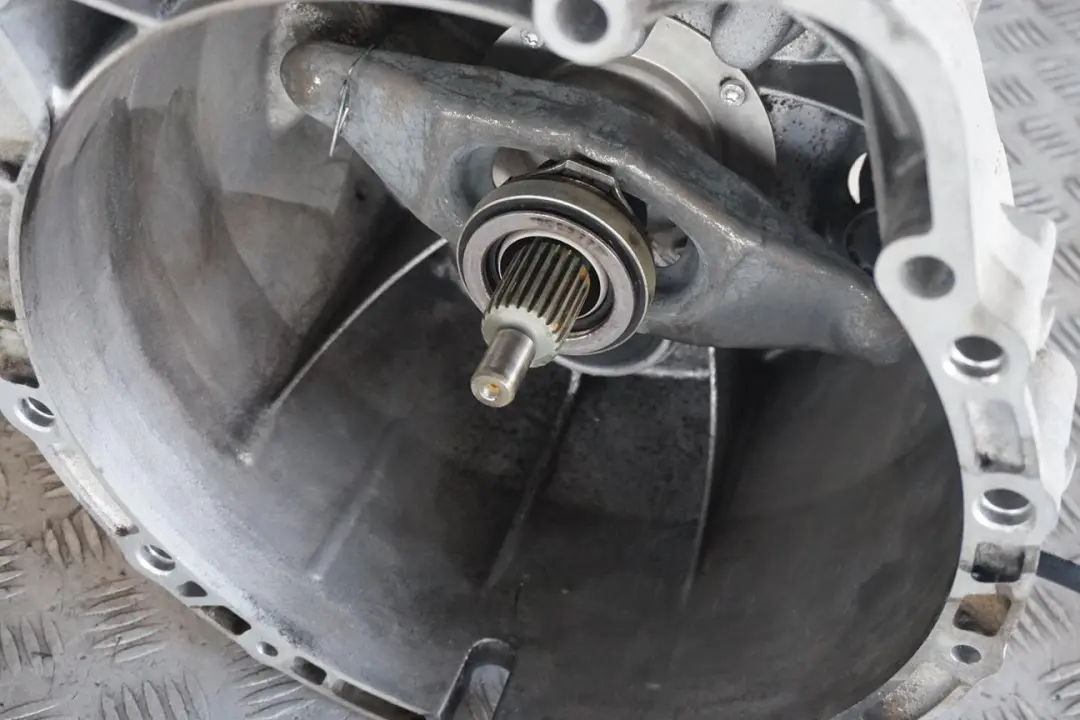  BMW.0i N46 Caja De cambios manual De 6 velocidades GS6X37DZ H014A GARANTIA - SKU 3437851 - Número de pieza 3437851