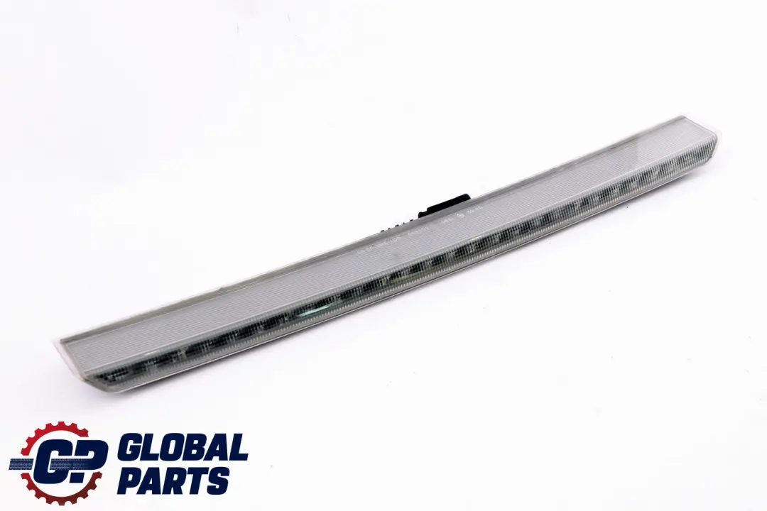 Terzo Luci Dei Freni Bianco per BMW X3 E83 con numero di parte 3440439 BMW X3 E83 Terzo Luci Dei Freni Bianco - SKU 3440439 - Numero di parte 3440439