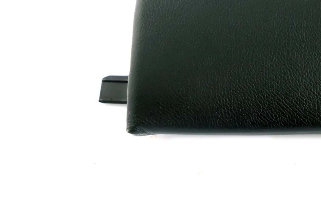 Sedile Posteriore Laterale SX pelle Nera 3330437 per BMW X3 E83 LCI con numero di parte 3443207 BMW X3 E83 LCI Sedile Posteriore Laterale SX pelle Nera 3330437 - SKU 3443207 - Numero di parte 3443207