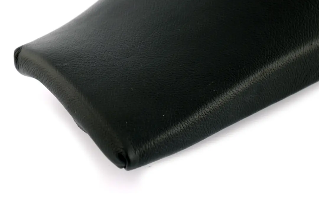 Rück Sitz Seiten Verkleidung Schwarz Leder Links 3330437 für BMW X3 E83 LCI mit Teilenummer 3443207 BMW X3 E83 LCI Rück Sitz Seiten Verkleidung Schwarz Leder Links 3330437 - SKU 3443207 - Teilenummer 3443207