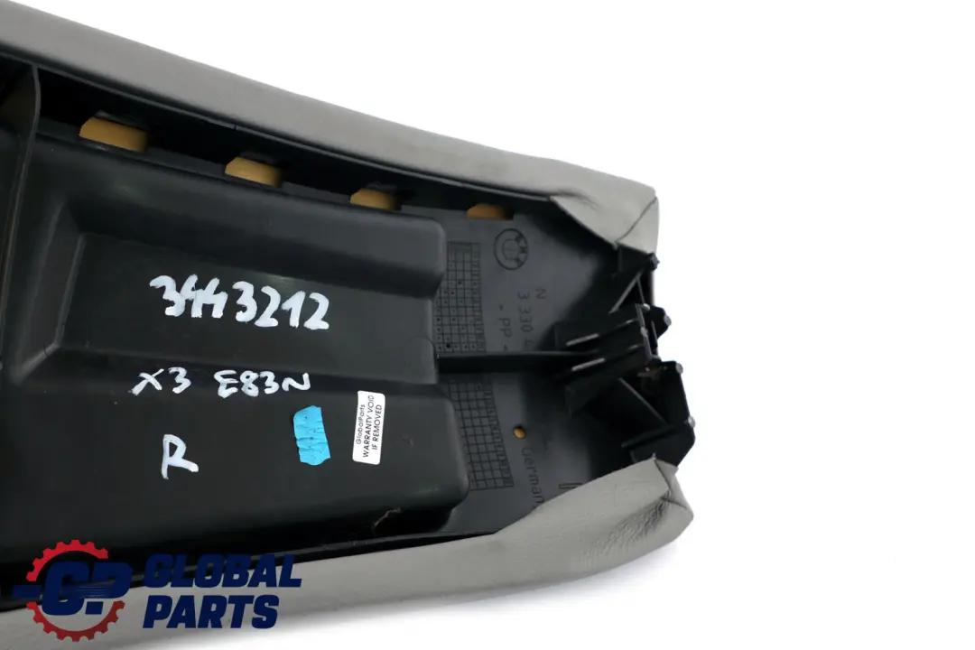 Asiento Trasero Derecho Panel Lateral Cuero Gris para BMW X3 E83 LCI con número de pieza 3443212 BMW X3 E83 LCI Asiento Trasero Derecho Panel Lateral Cuero Gris - SKU 3443212 - Número de pieza 3443212