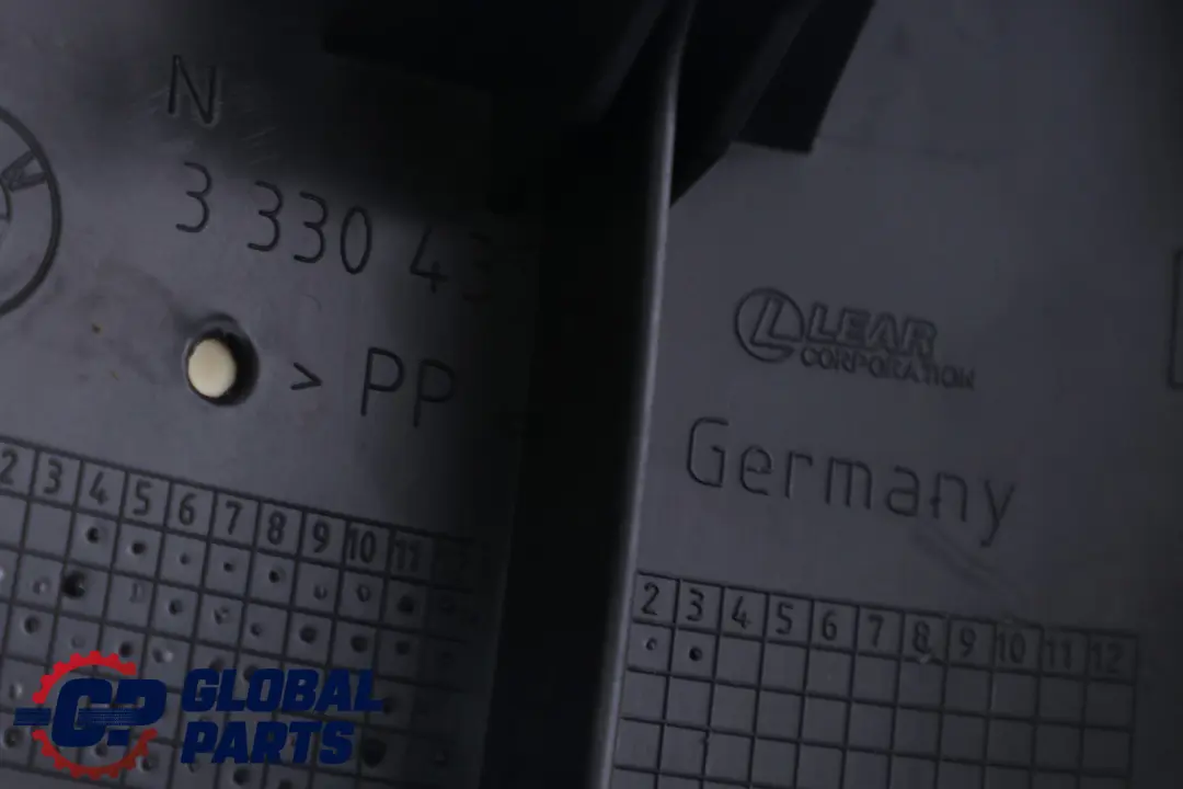 Boczek Kanapy Tył Lewy Beżowy do BMW X3 E83 o numerze 3443551 BMW X3 E83 Boczek Kanapy Tył Lewy Beżowy - SKU 3443551 - Numer Części 3443551