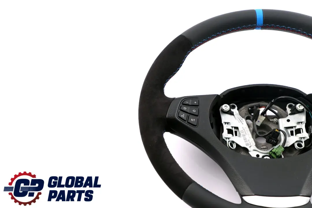 Leather / Alcantara Sport Steering Wheel M-tricoloured to BMW X3 E83 LCI NEW Black with Part number 3448457 BMW X3 E83 LCI NEW Black Leather / Alcantara Sport Steering Wheel M-tricoloured - SKU 3448457-1 - Part number 3448457