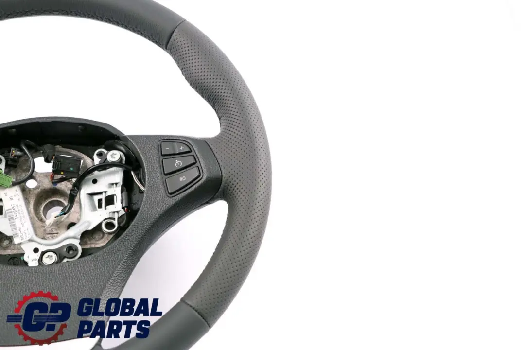 BMW X3 E83 LCI NOUVEAU Volant Sport en Cuir Noir - SKU 3448457-3 - Numéro de pièce 3448457