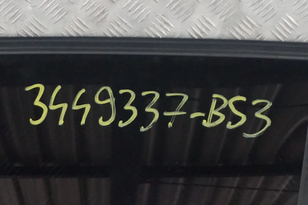 Drzwi lewe tylne tył black saphire do BMW E83 X3 o numerze 3449337 BMW E83 X3 Drzwi lewe tylne tył black saphire - SKU 3449337-BS3 - Numer Części 3449337