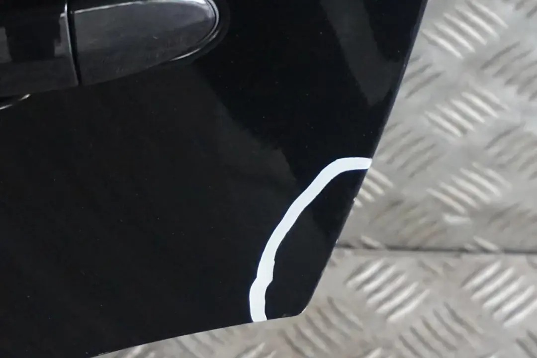 Reihe E83 Tür Hinten Links Black Sapphire Schwarz Metallic - 475 für BMW X3 mit Teilenummer 3449337 BMW X3 Reihe E83 Tür Hinten Links Black Sapphire Schwarz Metallic - 475 - SKU 3449337-BS4 - Teilenummer 3449337