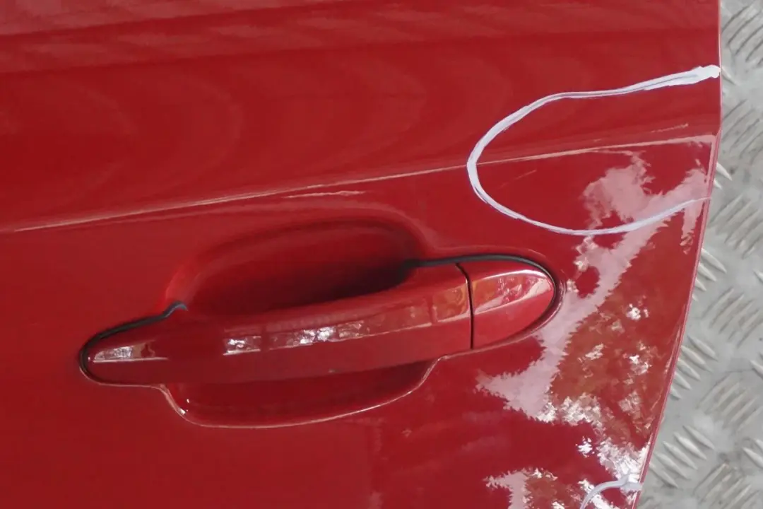 Porta Posteriore Sinistra Rosso-Cremisi Karmesin Rosso - A61 per BMW X3 E83 con numero di parte 3449337 BMW X3 E83 Porta Posteriore Sinistra Rosso-Cremisi Karmesin Rosso - A61 - SKU 3449337-KAR1 - Numero di parte 3449337