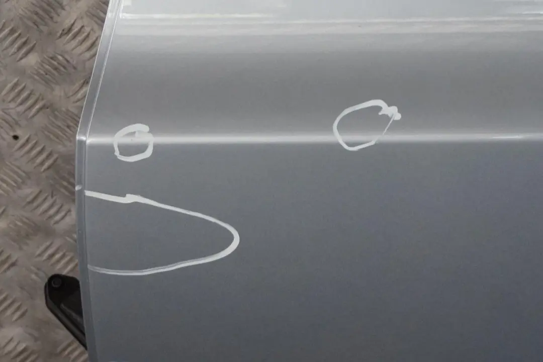 Drzwi prawe tylne tył bluewater 896 do BMW E83 X3 o numerze 3449338 BMW E83 X3 Drzwi prawe tylne tył bluewater 896 - SKU 3449338-WB - Numer Części 3449338