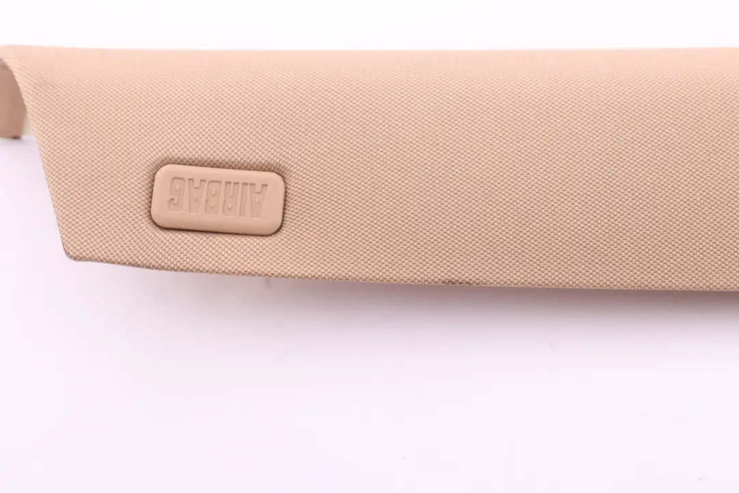 Tapa Columna A Derecha Beige Sandbeige 3414777 para BMW X3 E83 LCI con número de pieza 3449932 BMW X3 E83 LCI Tapa Columna A Derecha Beige Sandbeige 3414777 - SKU 3449932 - Número de pieza 3449932