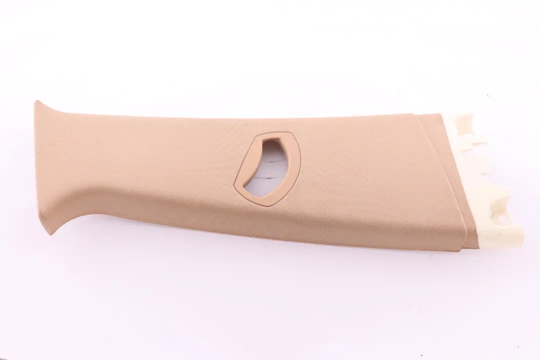 Panneau Garniture De Colonne B Supérieure Droite 3330446 pour BMW X3 E83 LCI à propos du numéro de pièce 3449940 BMW X3 E83 LCI Panneau Garniture De Colonne B Supérieure Droite 3330446 - SKU 3449940 - Numéro de pièce 3449940