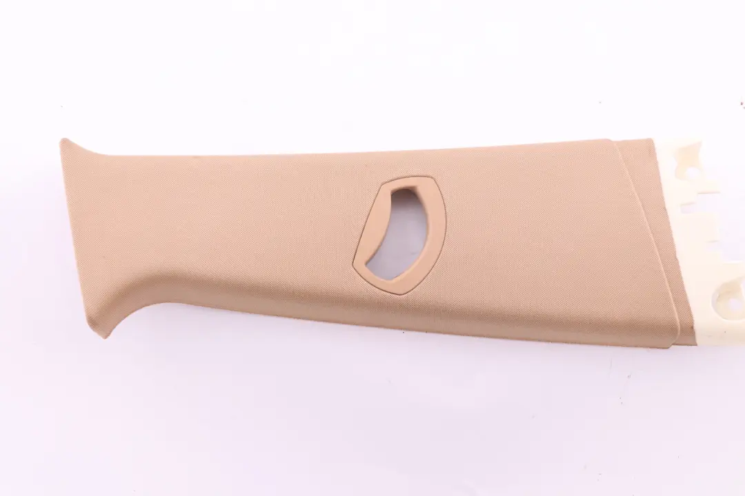 Verkleidung Blende B Säule Rechts Sandbeige Beige 3330446 für BMW X3 E83 LCI mit Teilenummer 3449940 BMW X3 E83 LCI Verkleidung Blende B Säule Rechts Sandbeige Beige 3330446 - SKU 3449940 - Teilenummer 3449940