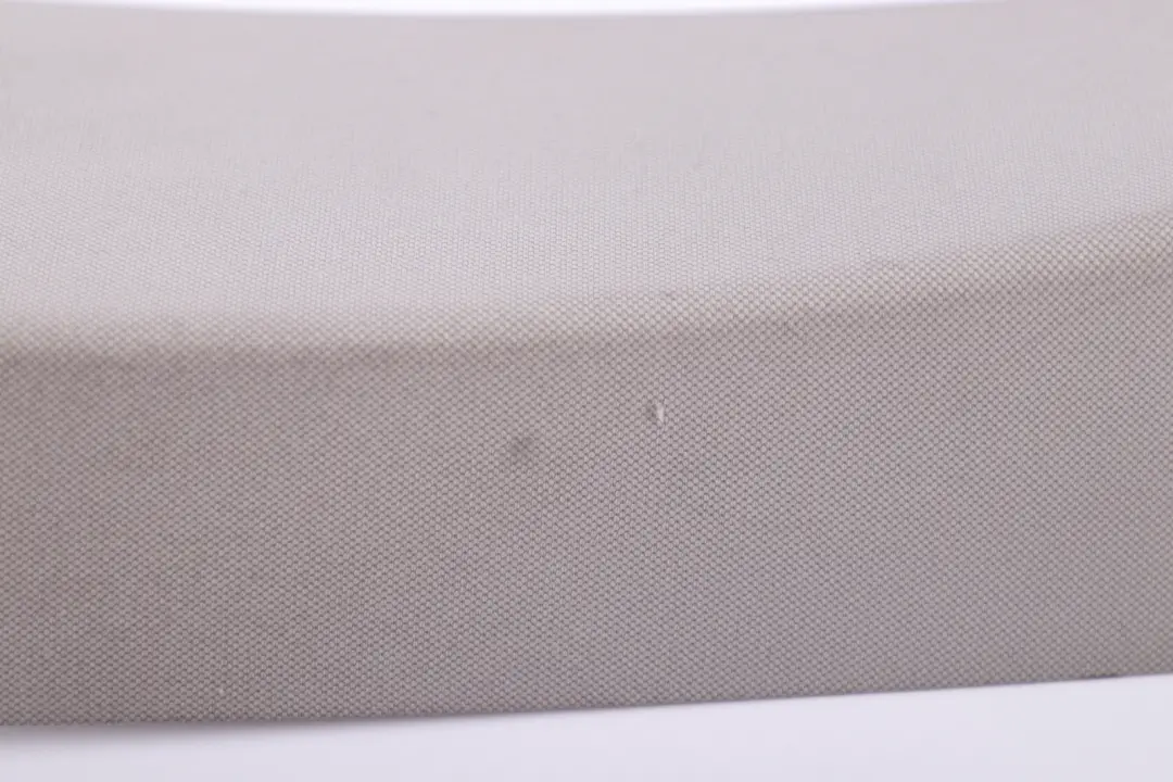 Columna C Embellecedor Tapa Derecha Gris Grau 3330490 para BMW E83 LCI con número de pieza 3449956 BMW E83 LCI Columna C Embellecedor Tapa Derecha Gris Grau 3330490 - SKU 3449956 - Número de pieza 3449956