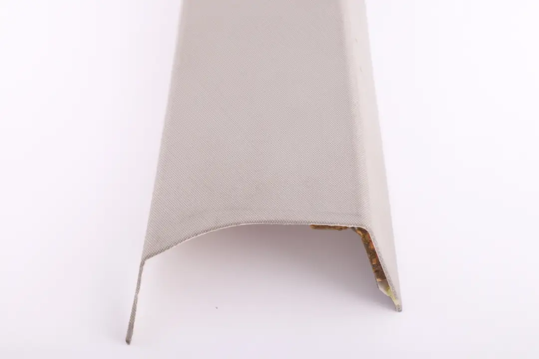 BMW E83 LCI Columna C Embellecedor Tapa Derecha Gris Grau 3330490 - SKU 3449956 - Número de pieza 3449956