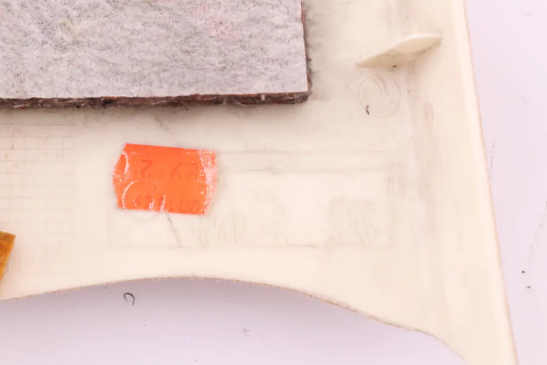 Säule C Abdeckung Sandbeige Beige Hinten Rechts 3330490 für BMW X3 E83 mit Teilenummer 3449958 BMW X3 E83 Säule C Abdeckung Sandbeige Beige Hinten Rechts 3330490 - SKU 3449958 - Teilenummer 3449958