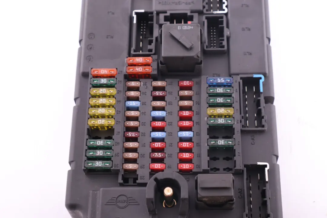 High SPEG H1 Fuse Distribution Box to Mini Cooper One R56 with Part number 3450435 Mini Cooper One R56 High SPEG H1 Fuse Distribution Box - SKU 3450435 - Part number 3450435