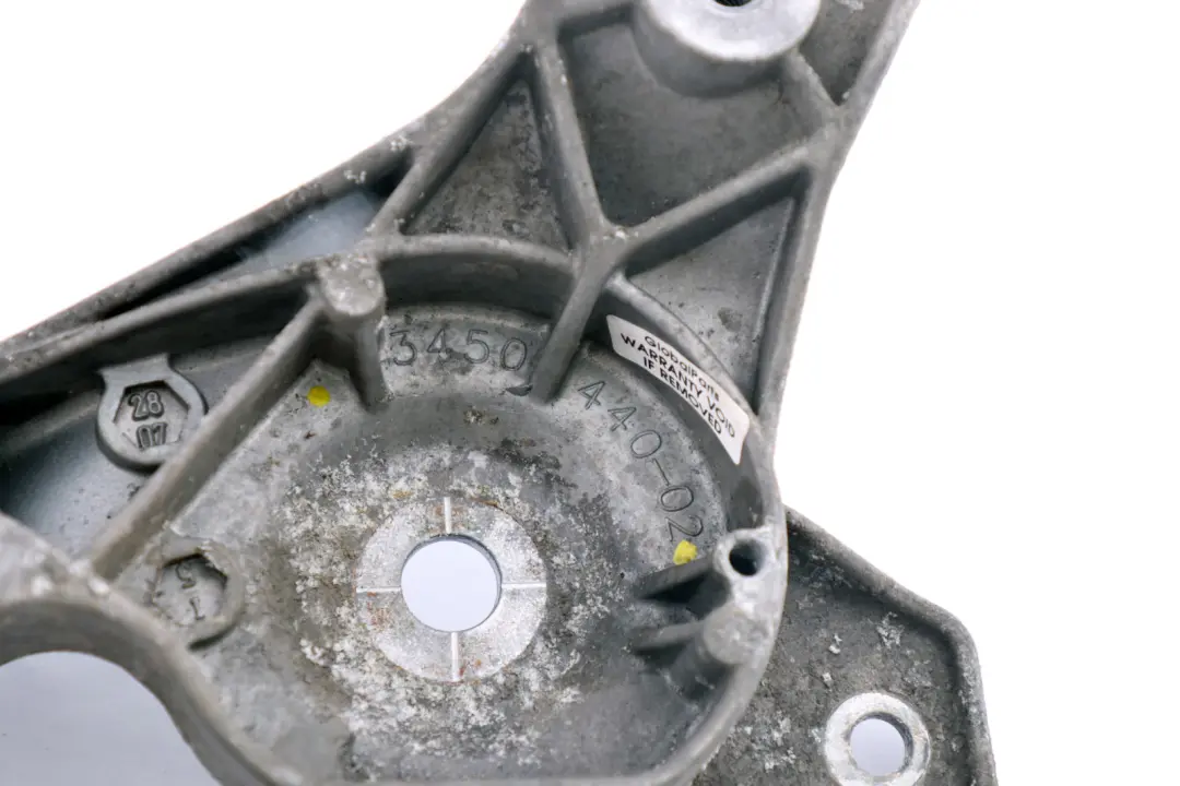 E83N LCI Soporte Diferencial Eje Trasero Barra De Empuje para BMW con número de pieza 3450440 BMW E83N LCI Soporte Diferencial Eje Trasero Barra De Empuje - SKU 3450440 - Número de pieza 3450440