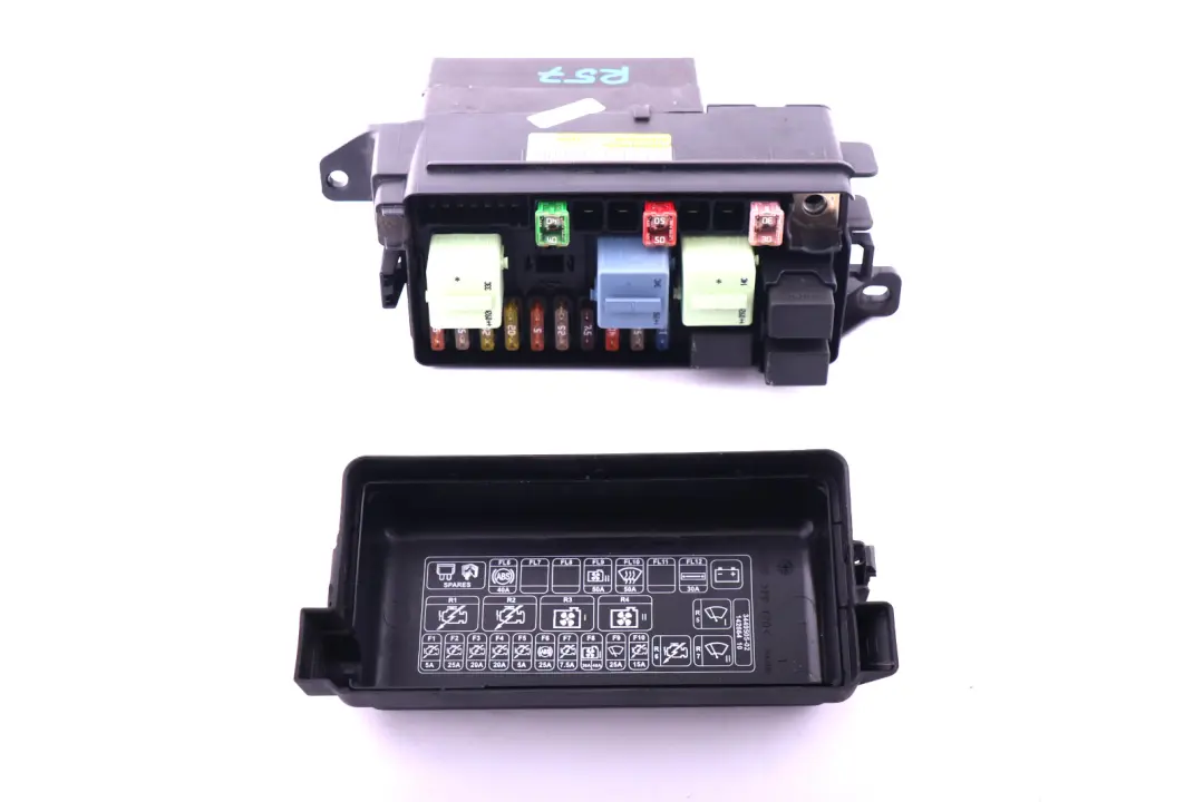 Caja De fusibles Unidad De control el?ctrico para Mini Cooper Convertible R57 con número de pieza 3450646 Mini Cooper Convertible R57 Caja De fusibles Unidad De control el?ctrico - SKU 3450646 - Número de pieza 3450646