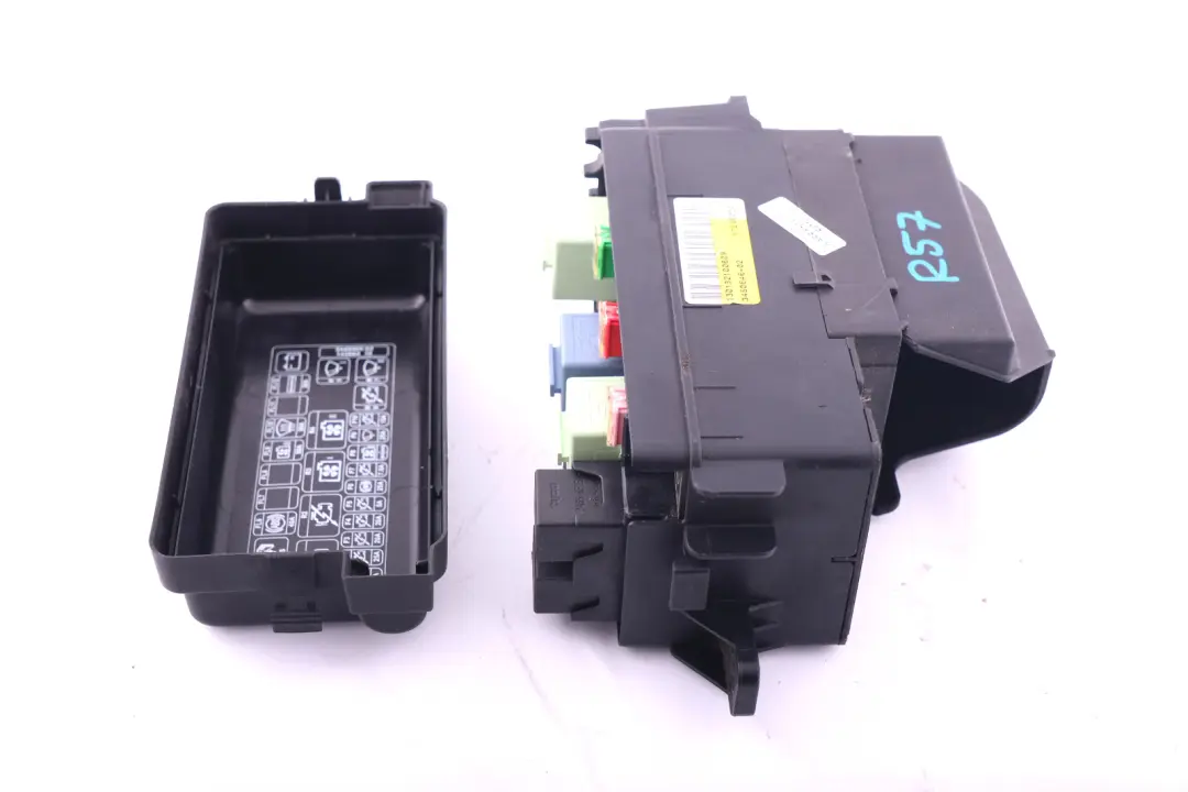 Fuse Box Electrical Control Unit to Mini Cooper Convertible R57 with Part number 3450646 Mini Cooper Convertible R57 Fuse Box Electrical Control Unit - SKU 3450646 - Part number 3450646