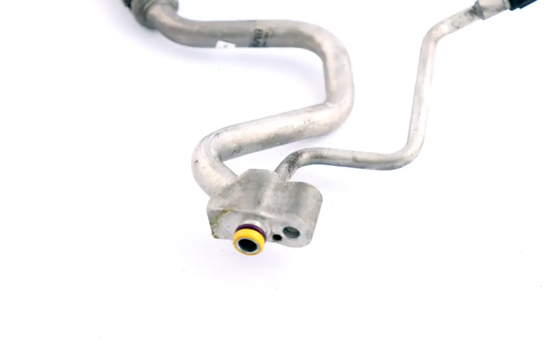 2.5si 3.0 si Suction Pipe Evaporator Adapter Lead to BMW X3 Series E83 LCI with Part number 3450902 BMW X3 Series E83 LCI 2.5si 3.0 si Suction Pipe Evaporator Adapter Lead - SKU 3450902 - Part number 3450902