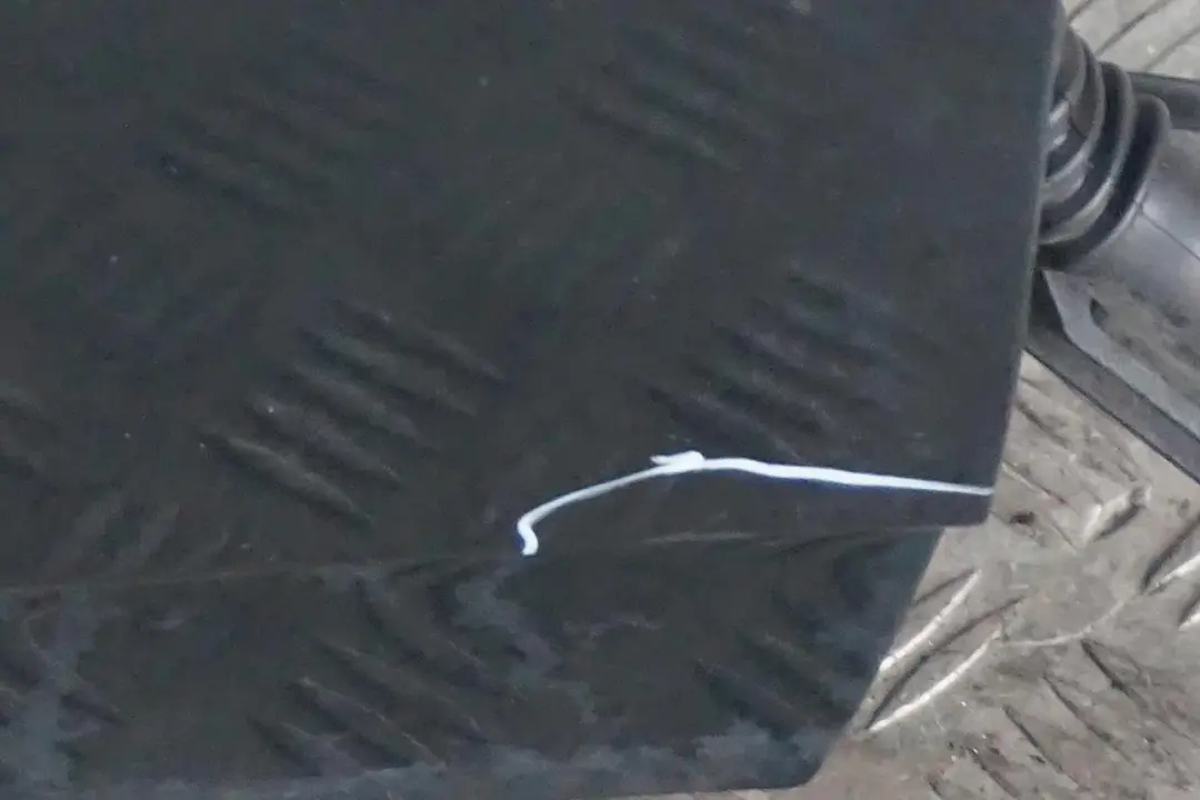 BMW X3 Series E83 Door Front Right O/S Highland Green Metallic - A11 - SKU 3451016-HG - Part number 3451016