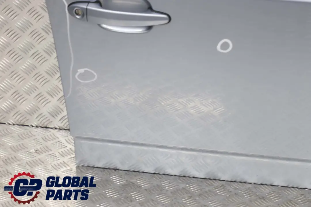 Droite Bluewater Bleu D'Eau Metallique - 896 pour BMW X3 E83 Porte avant à propos du numéro de pièce 3451016 BMW X3 E83 Porte avant Droite Bluewater Bleu D'Eau Metallique - 896 - SKU 3451016-WB2 - Numéro de pièce 3451016