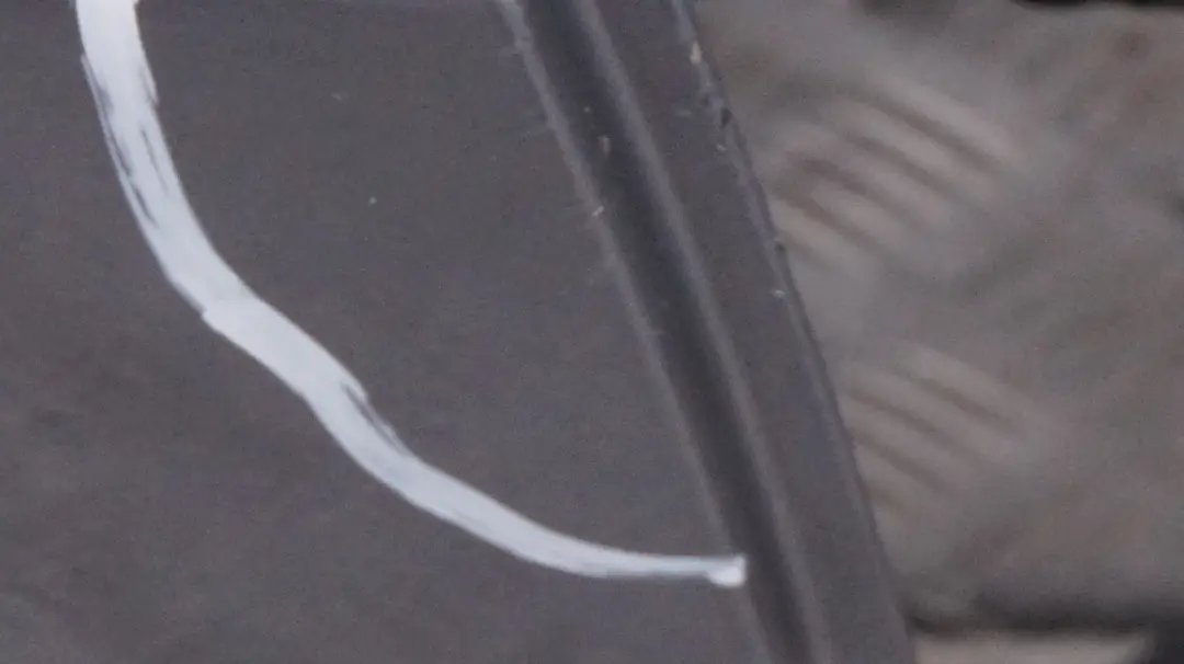 Drzwi prawe tylne tył silbergrau do BMW E83 X3 o numerze 3451018 BMW E83 X3 Drzwi prawe tylne tył silbergrau - SKU 3451018-SBG - Numer Części 3451018